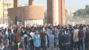 Ahvaz_electricity_protest_small.jpg