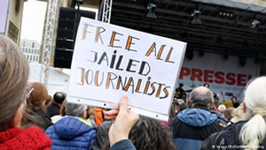 free-journalists22.jpg