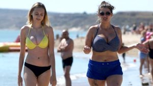 girls_russian_beaches_111317.jpg