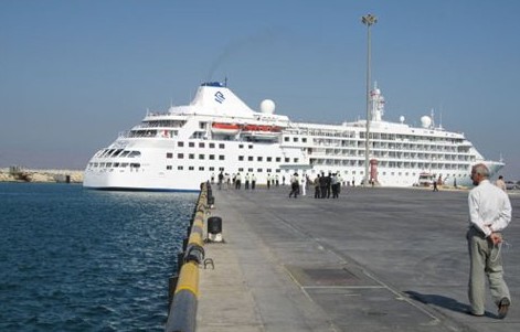 kish-island-cruise-ship-3.jpg