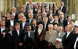 Ahmadinejadkhamenei-saham-news.jpg