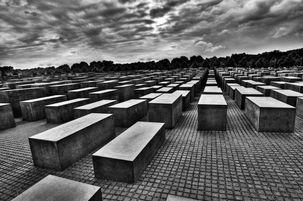 Berlin-memorial-2.jpg