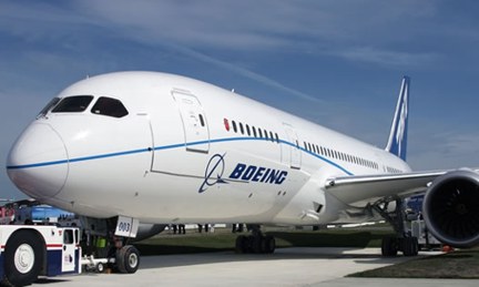 Boeing221123.jpg