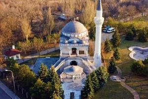 mosque_031222.jpg
