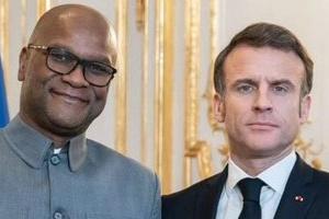 macron.jpg