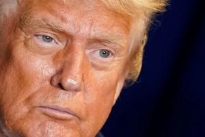 trumpbanner.jpg