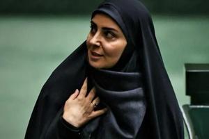 farzaneh.jpg