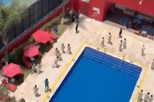 99.jpg
