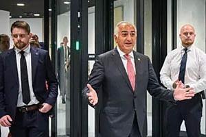 goftar13-3.jpg